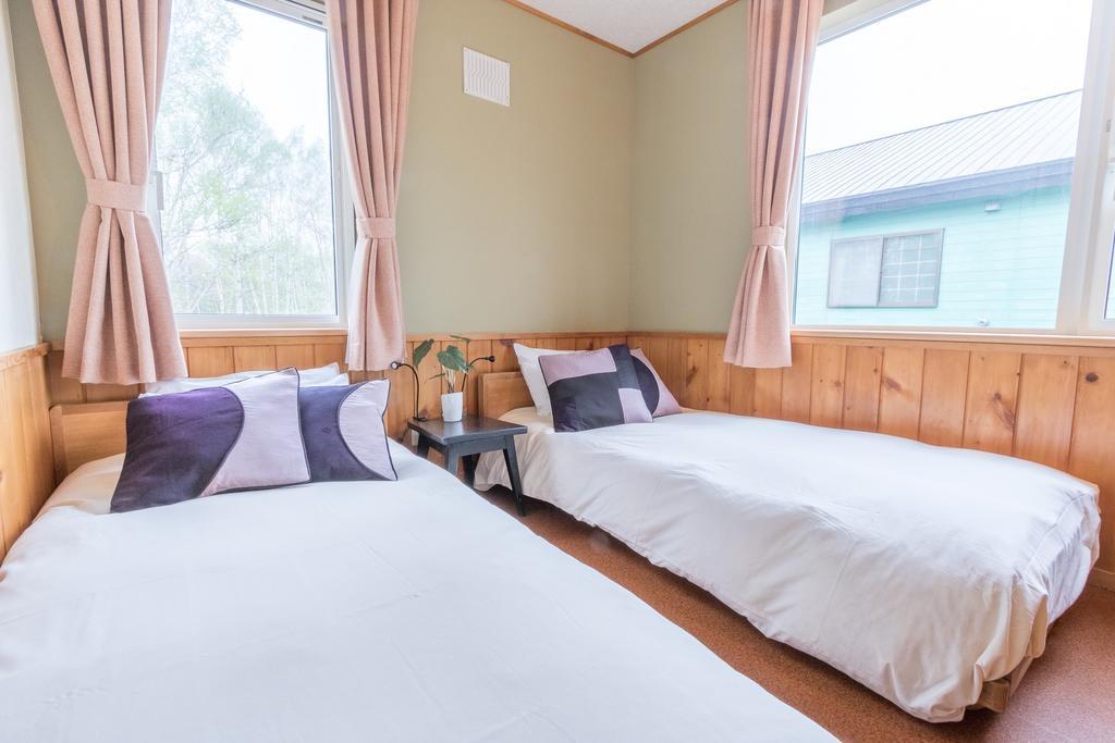 Freeride Backpackers Lodge Нисэко Экстерьер фото